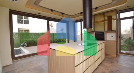 Вілла планування 4 + 1 в районі Дошемеалти - Анталія