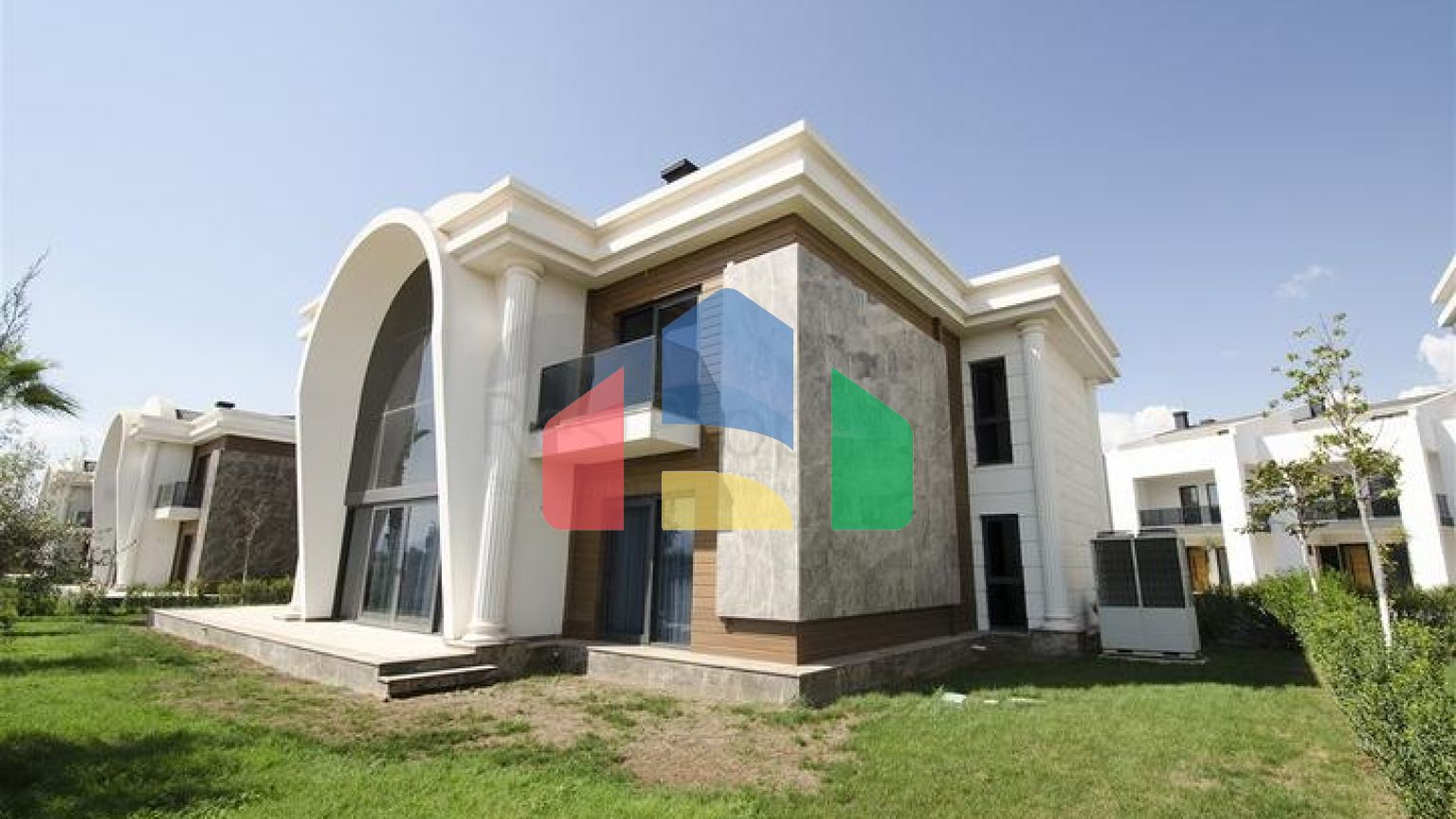 Элитный комплекс вилл в Дошемеальты Анталья