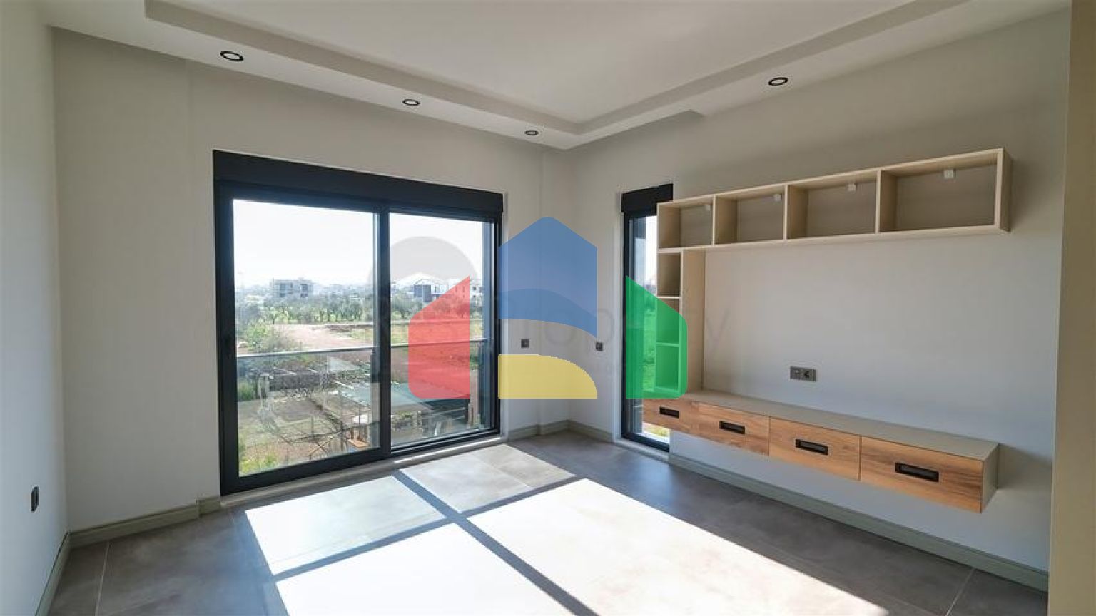 Вілла планування 5 + 1 в районі Дошемеалти - Анталія