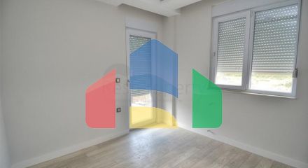 A building with 4 apartments in the area of Doshemealti - Antalya