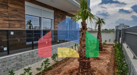 Будівля, що має 4 квартири в районі Дошемеалти-Анталія