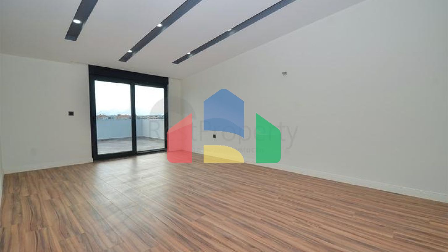 Вілла планування 7 + 2 в районі Дошемеалти - Анталія