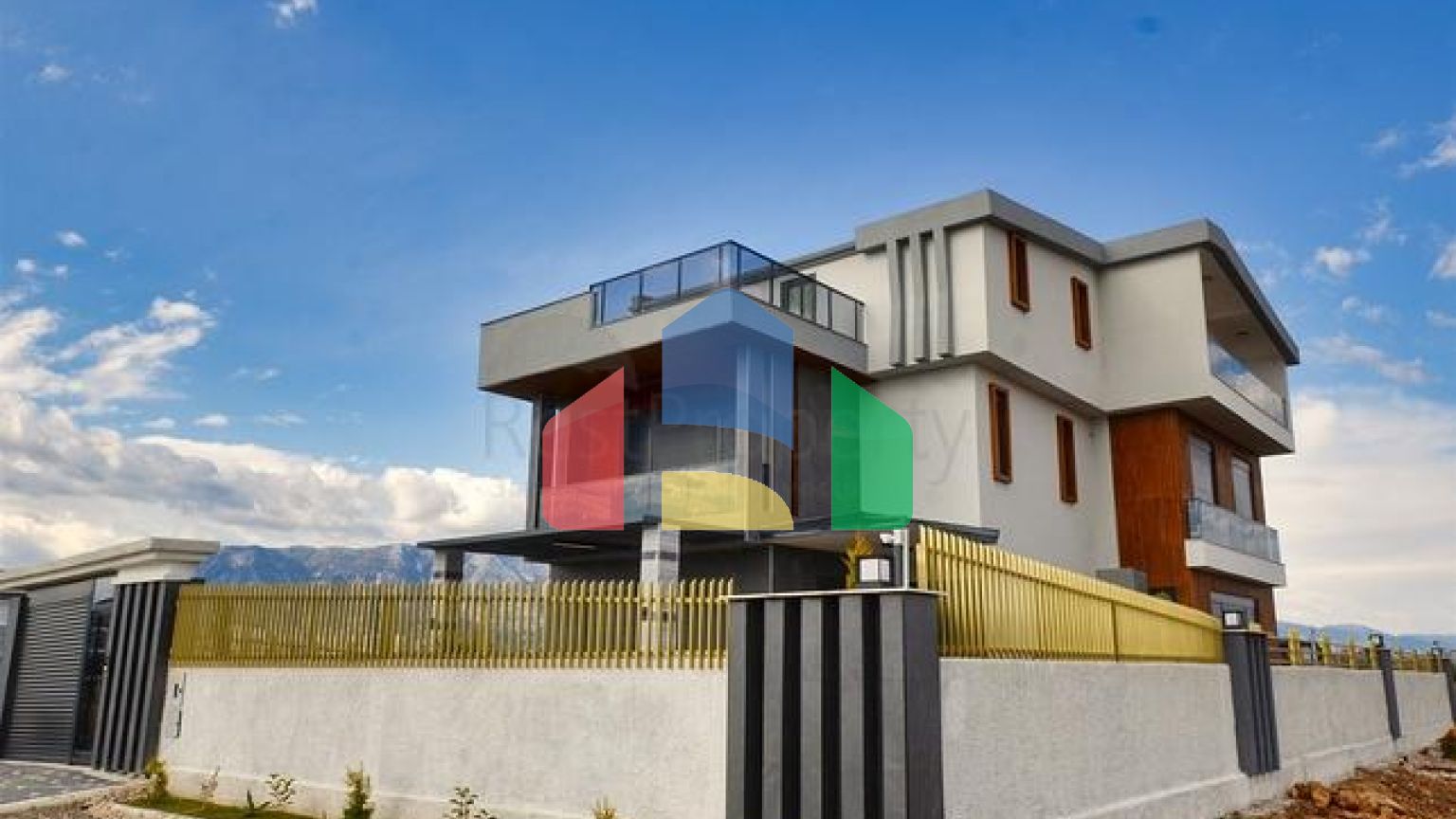 Вілла планування 7 + 2 в районі Дошемеалти - Анталія