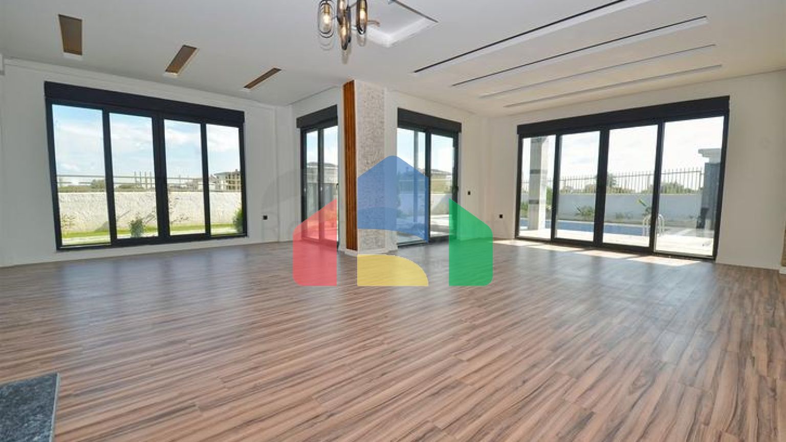 Вілла планування 7 + 2 в районі Дошемеалти - Анталія