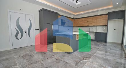 Вілла планування 7 + 2 в районі Дошемеалти - Анталія