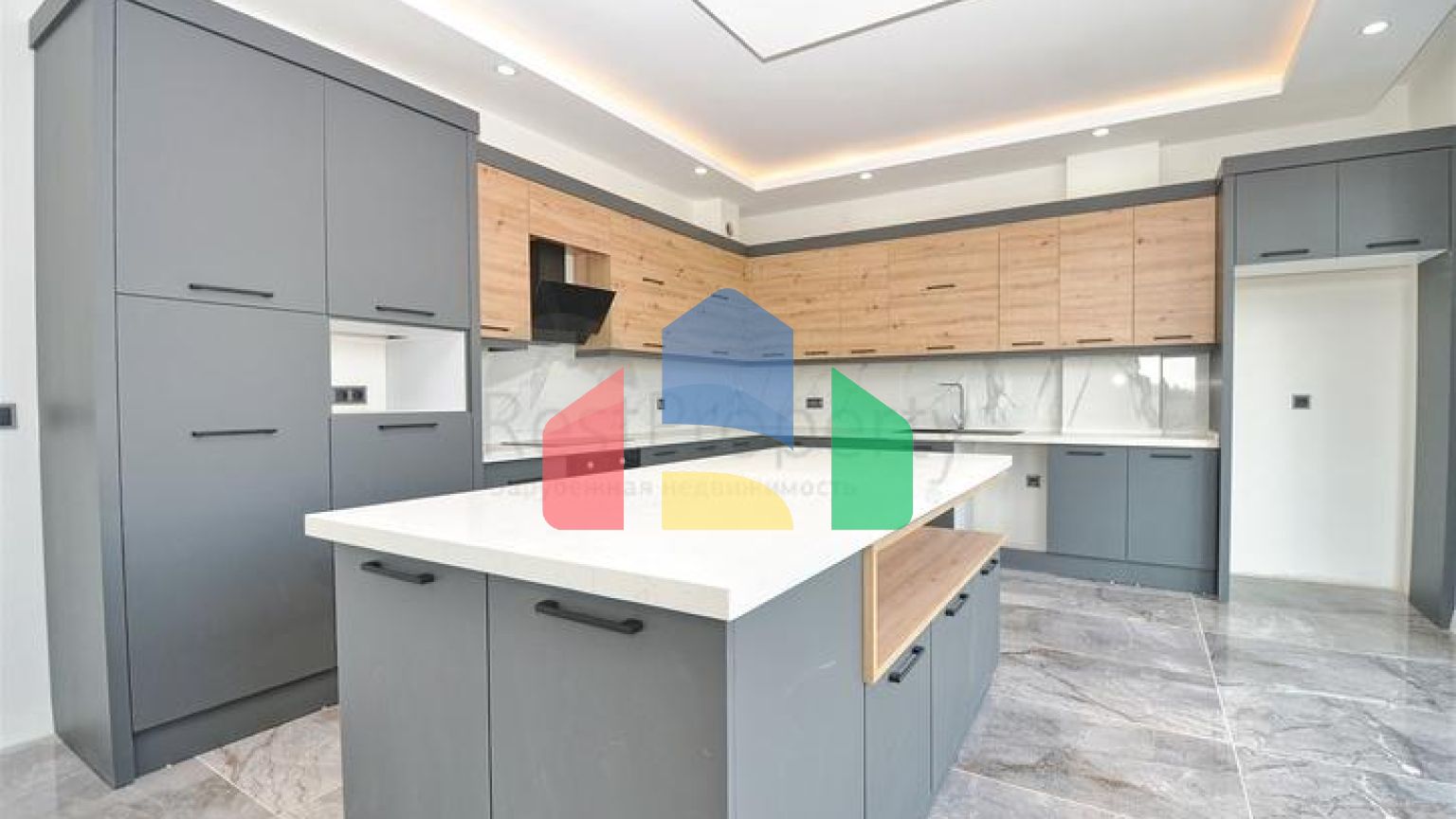 Вілла планування 7 + 2 в районі Дошемеалти - Анталія