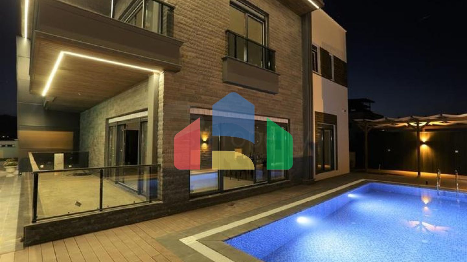 Вілла планування 5 + 1 в районі Дошемеалти - Анталія