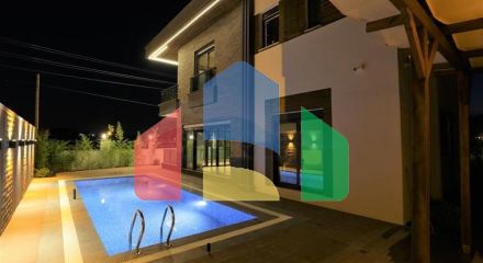 Вілла планування 5 + 1 в районі Дошемеалти - Анталія