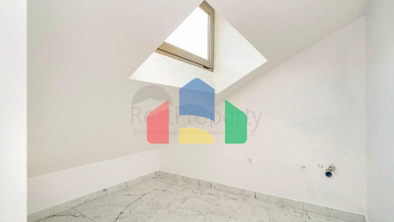 Простора вілла планування 6 + 1 в районі Дошемеалти - Анталія