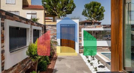 Простора вілла планування 6 + 1 в районі Дошемеалти - Анталія