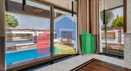 Простора вілла планування 6 + 1 в районі Дошемеалти - Анталія