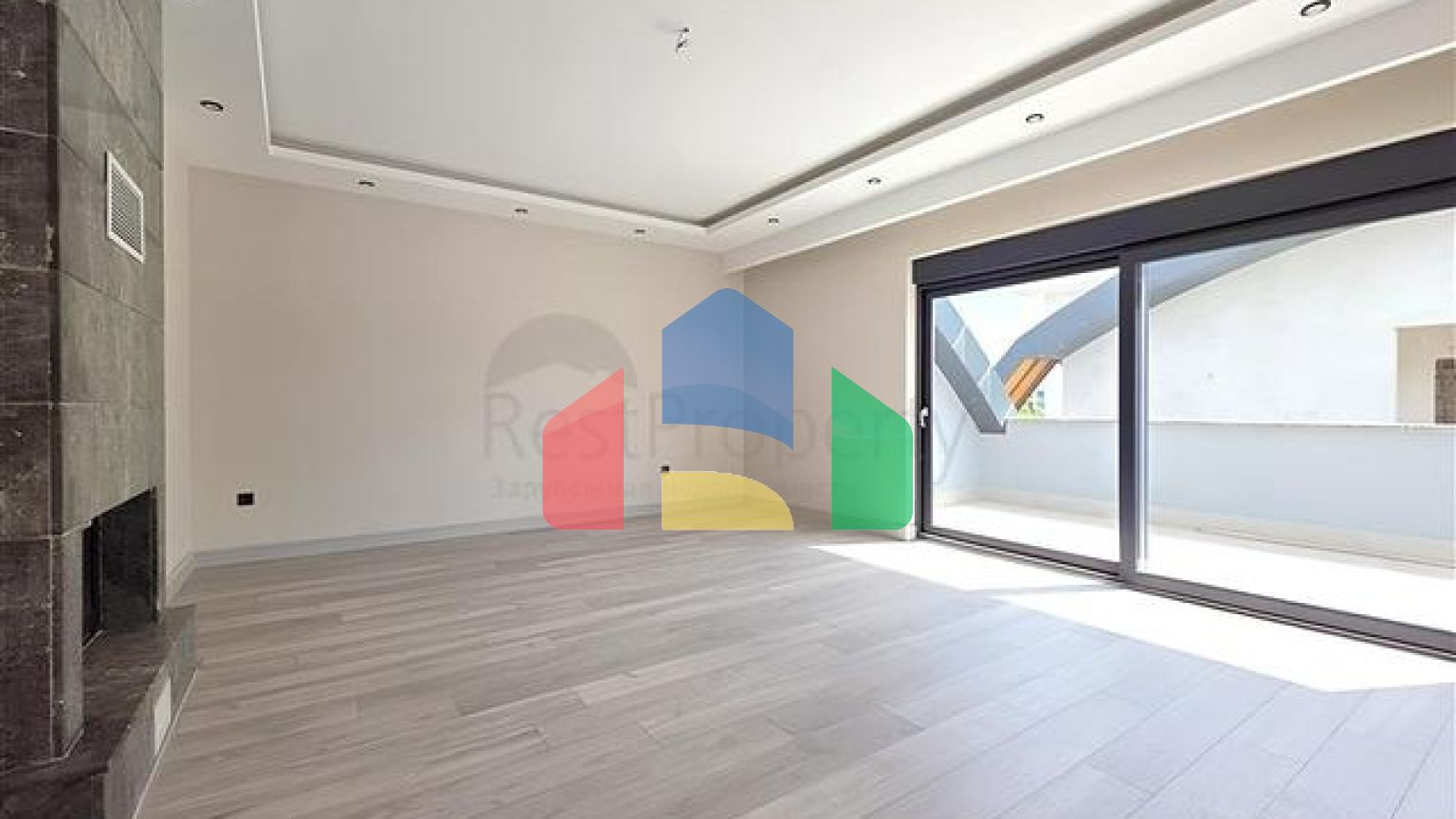 Просторий дуплекс 4 + 1 в районі Оба – поєднання затишку, тиші і якості