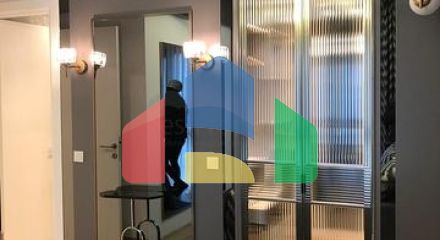 Житловий комплекс сімейної концепції, поруч з метро станцією