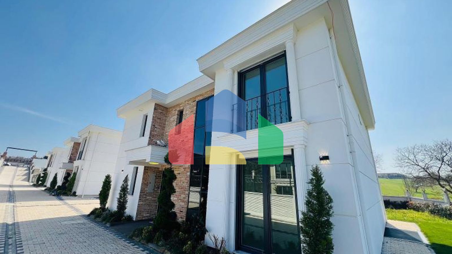 Вилла 7+2 в Стамбуле