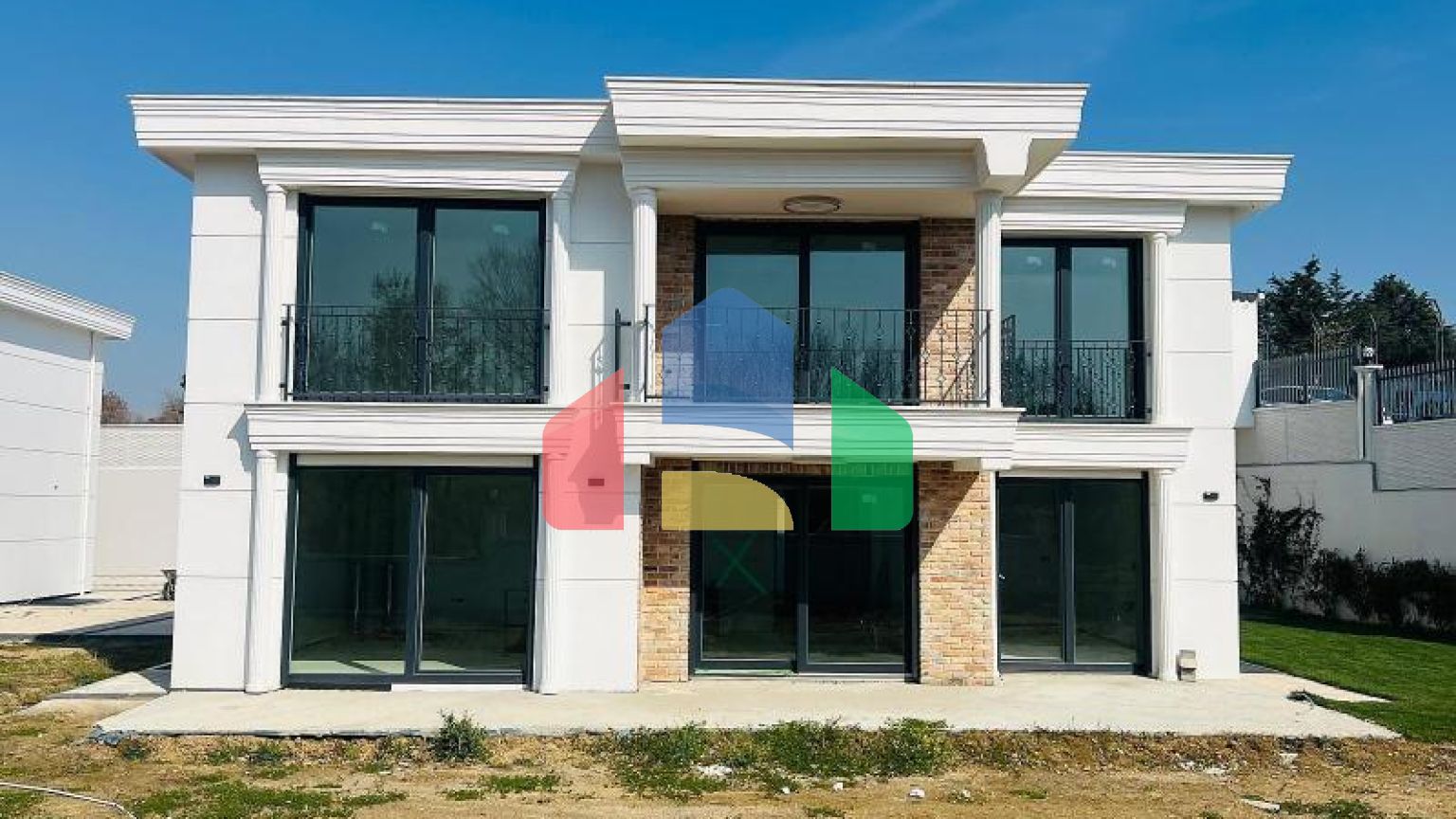 Вилла 7+2 в Стамбуле