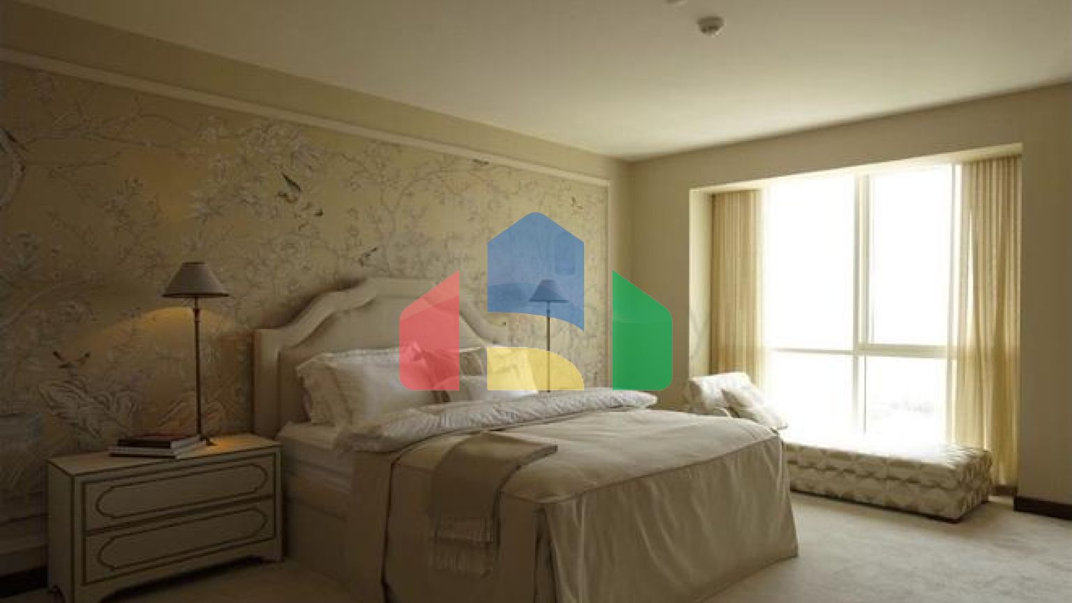 Апартаменти класу люкс на проспекті Багдад