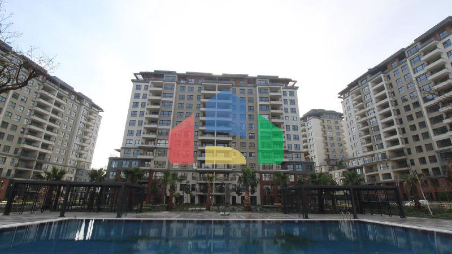 Дюплекс 4 + 1 в Стамбулі