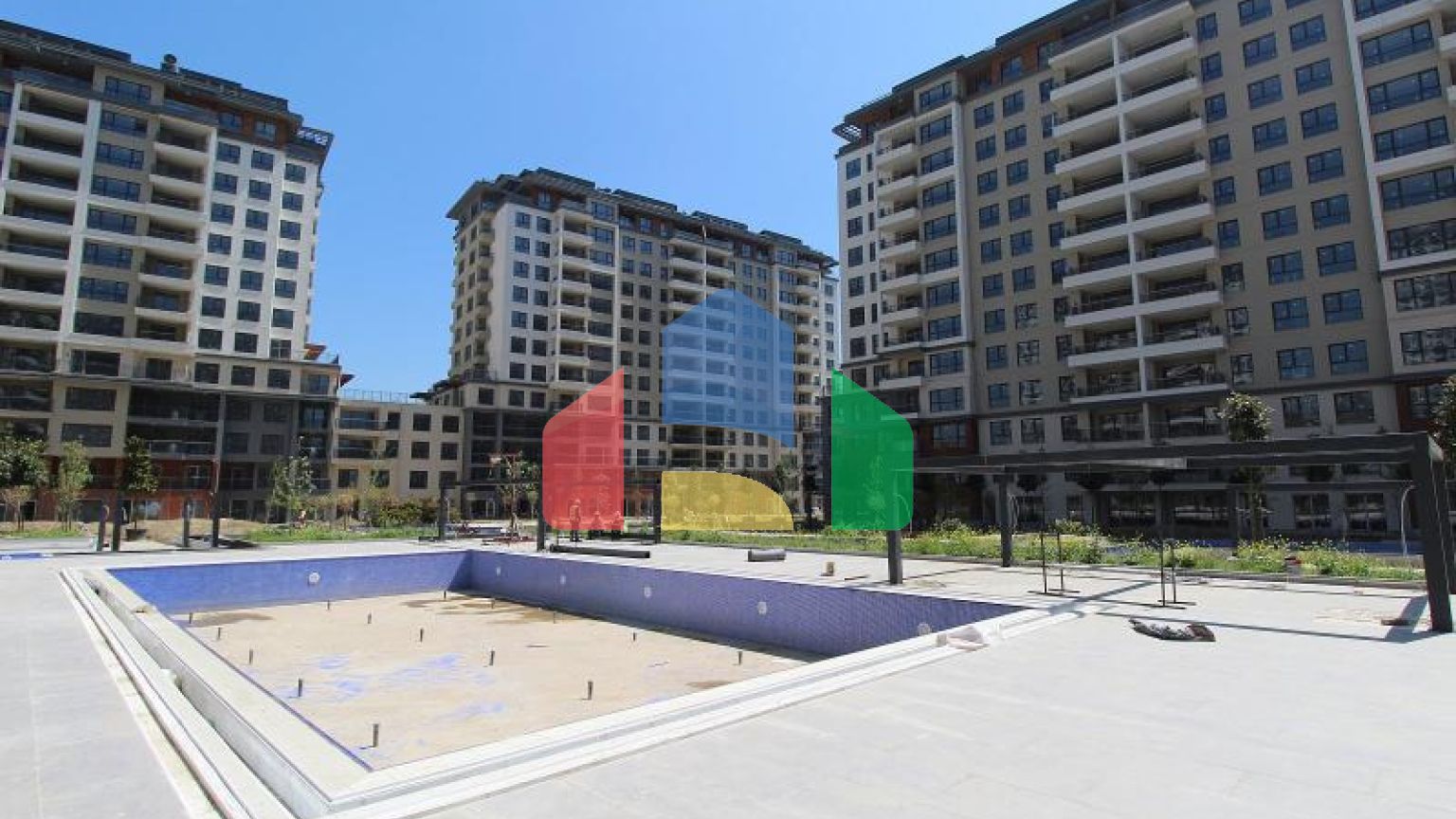 Дюплекс 4 + 1 в Стамбулі