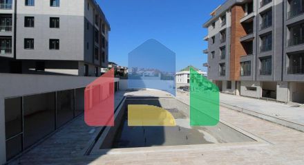 Дюплекс 3+2 с видом на море в Стамбуле