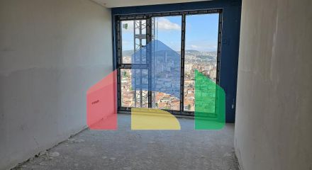 Квартира 3+1 с видом на море в Стамбуле