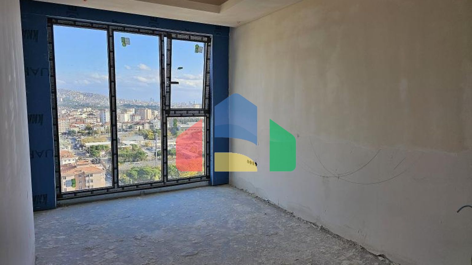 Квартира 3+1 с видом на море в Стамбуле