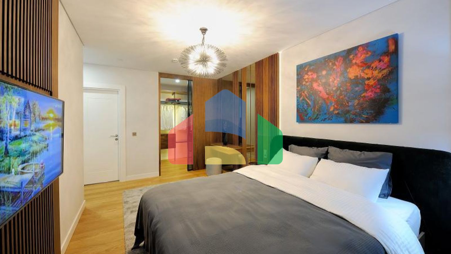 Квартира 4+1 с видом на море в Стамбуле