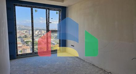 Квартира 2+1 с видом на море в Стамбуле