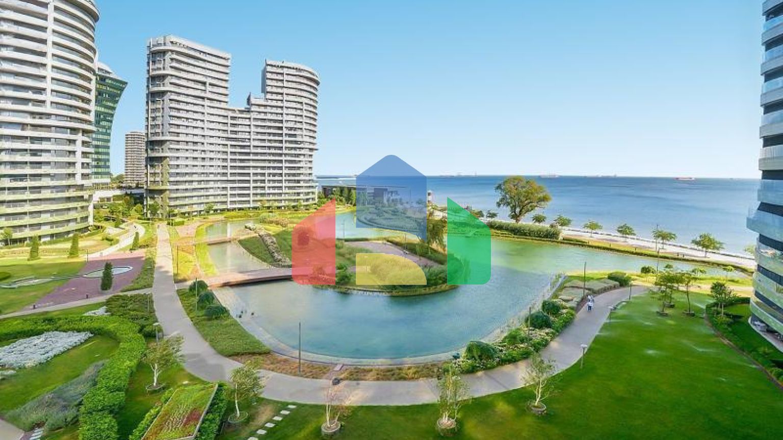 Квартира 2+1 с видом на море в Стамбуле