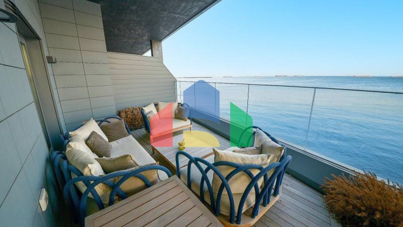 Квартира 2+1 с видом на море в Стамбуле