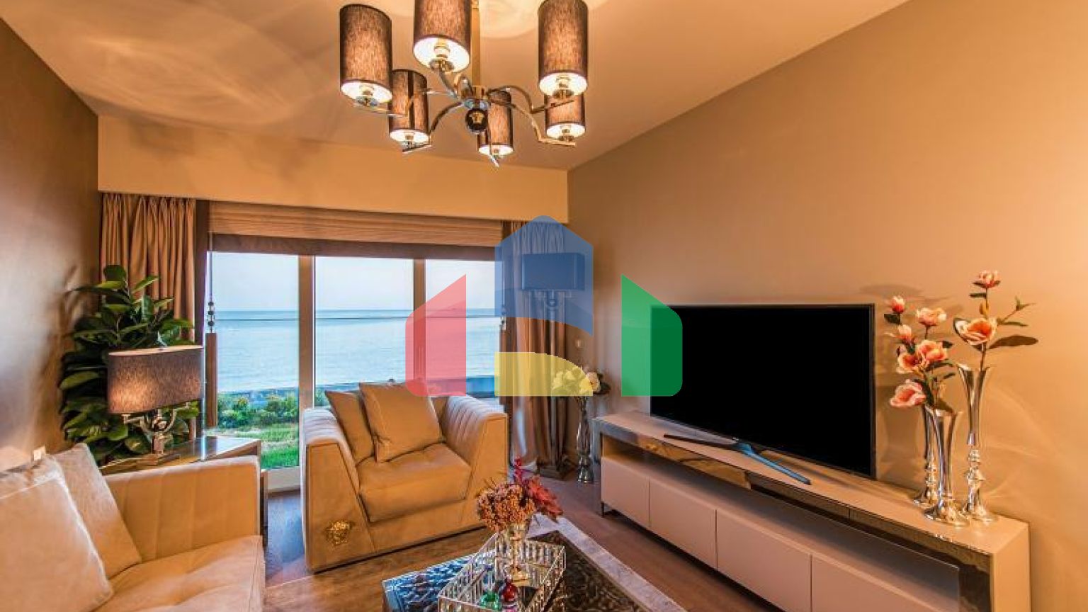 Квартира 3+1 с видом на море в Стамбуле