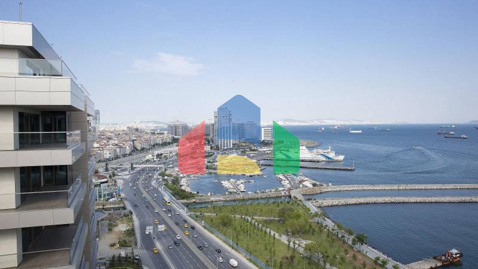 Квартира 1+1 с видом на море в Стамбуле