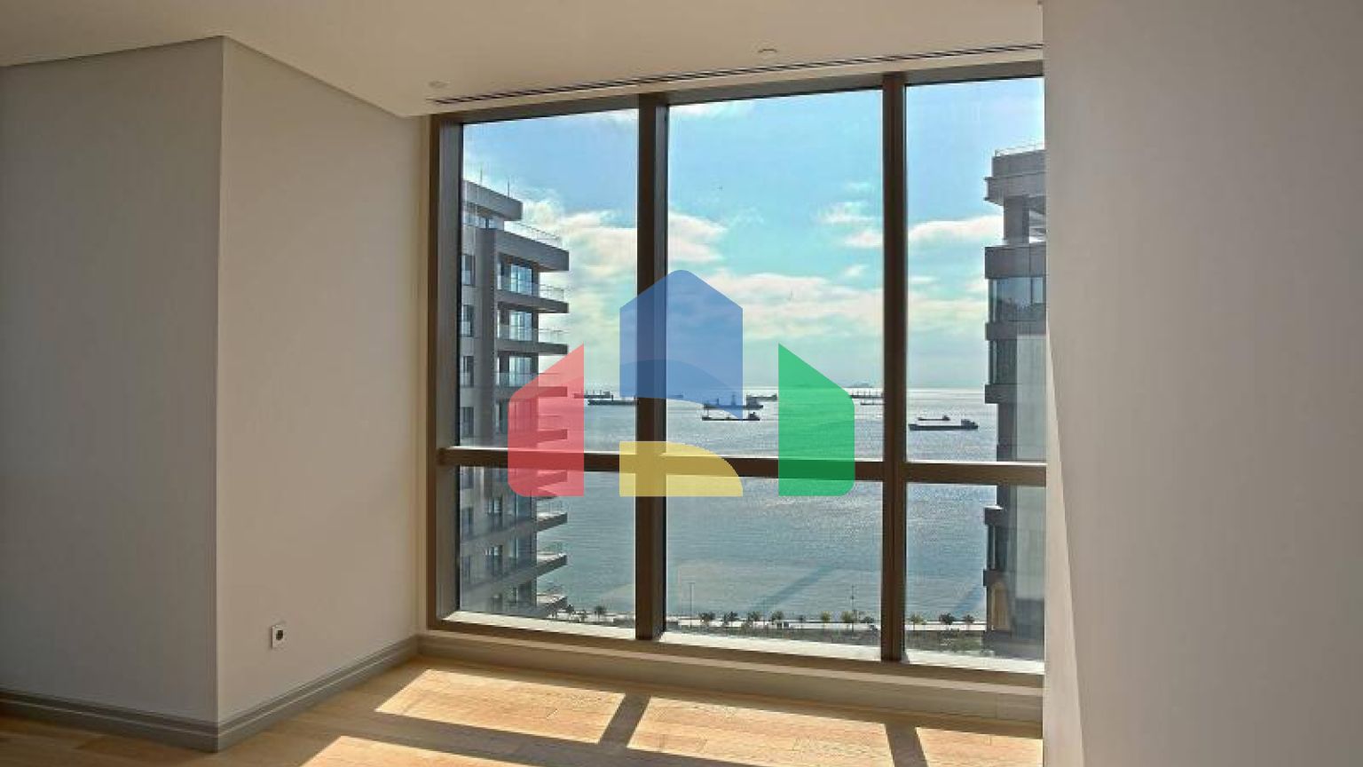 Квартира 2+1 с видом на море в Стамбуле