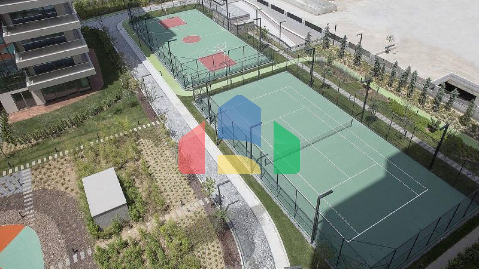 Квартира 5+1 с видом на море в Стамбуле