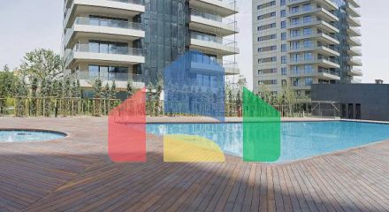 Квартира 5+1 с видом на море в Стамбуле