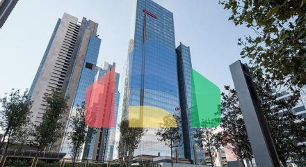 Квартира 4+1 с видом на море в Стамбуле