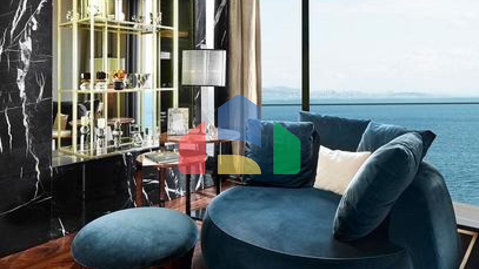 Ультрасучасний житловий комплекс на березі Мармурового моря