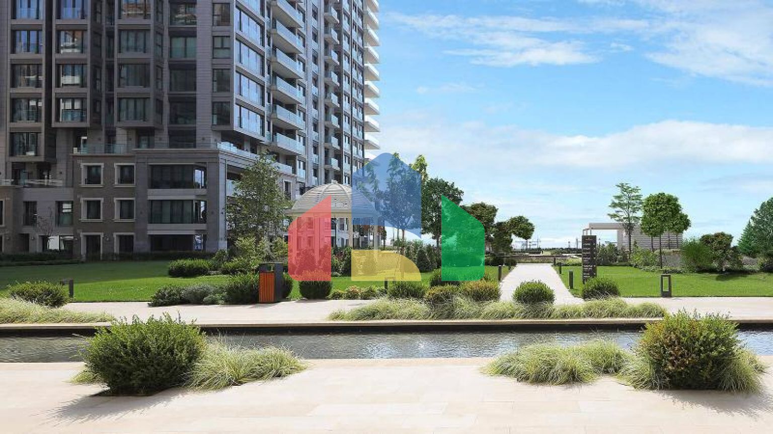 Квартира 4+1 с видом на море в Стамбуле