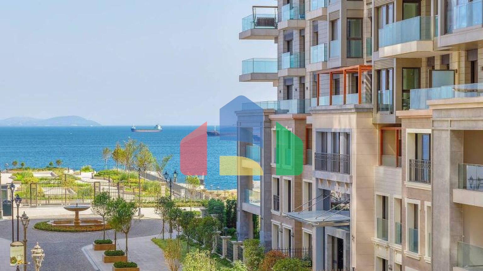 Квартира 2+1 с видом на море в Стамбуле