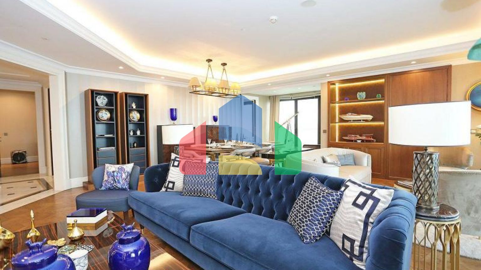 Квартира 3 + 1 з видом на море в Стамбулі