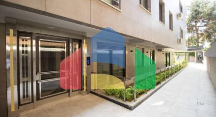 Квартира 4+1 с видом на море в Стамбуле