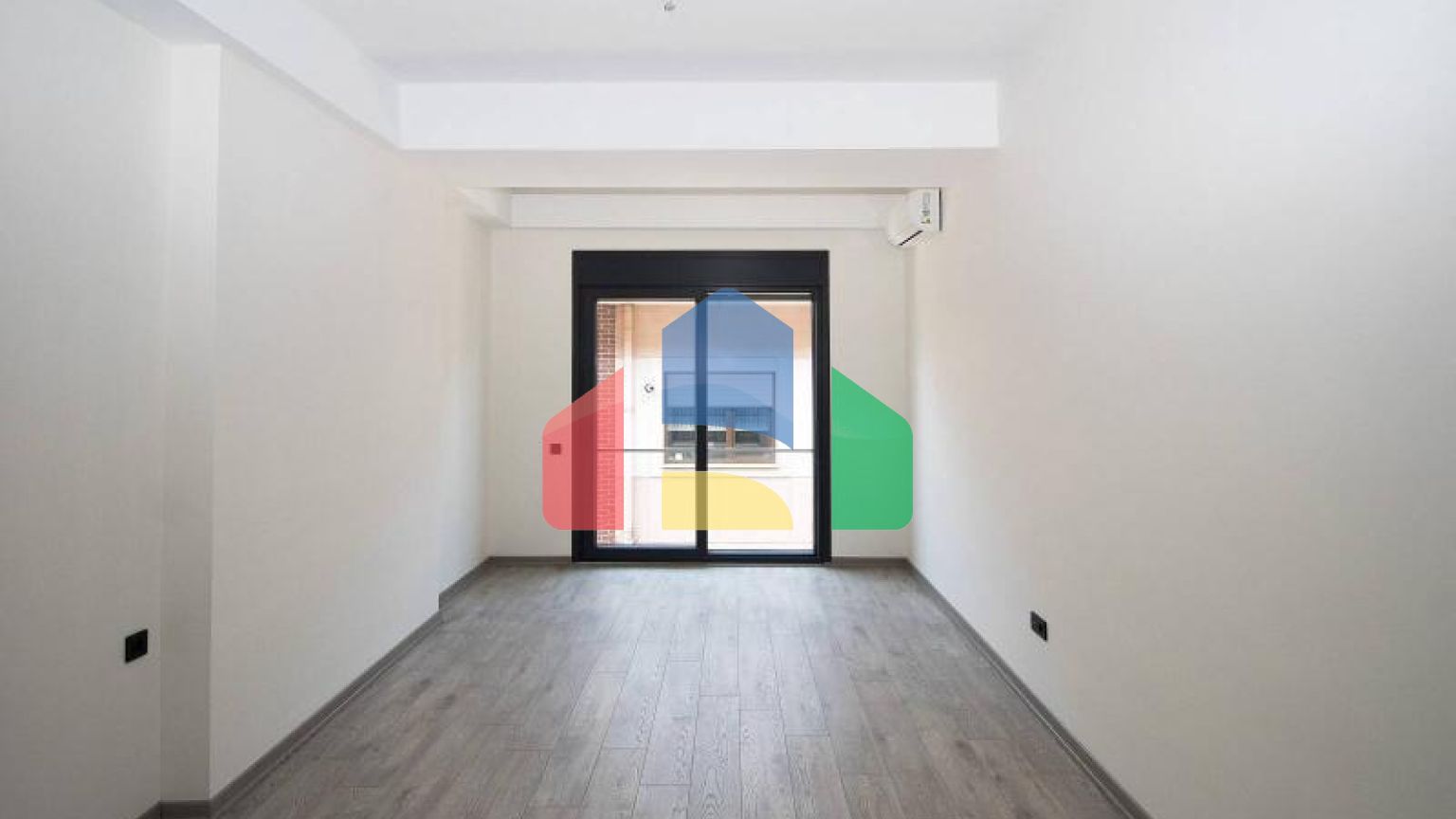 Квартира 3+1 с видом на море в Стамбуле