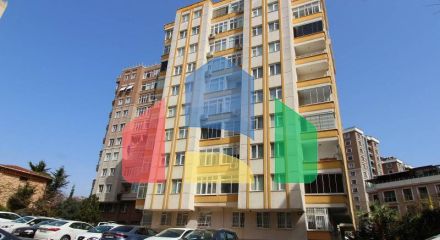 Пентхаус 5+1 с видом на море в Стамбуле