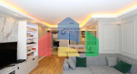 Пентхаус 5+1 с видом на море в Стамбуле