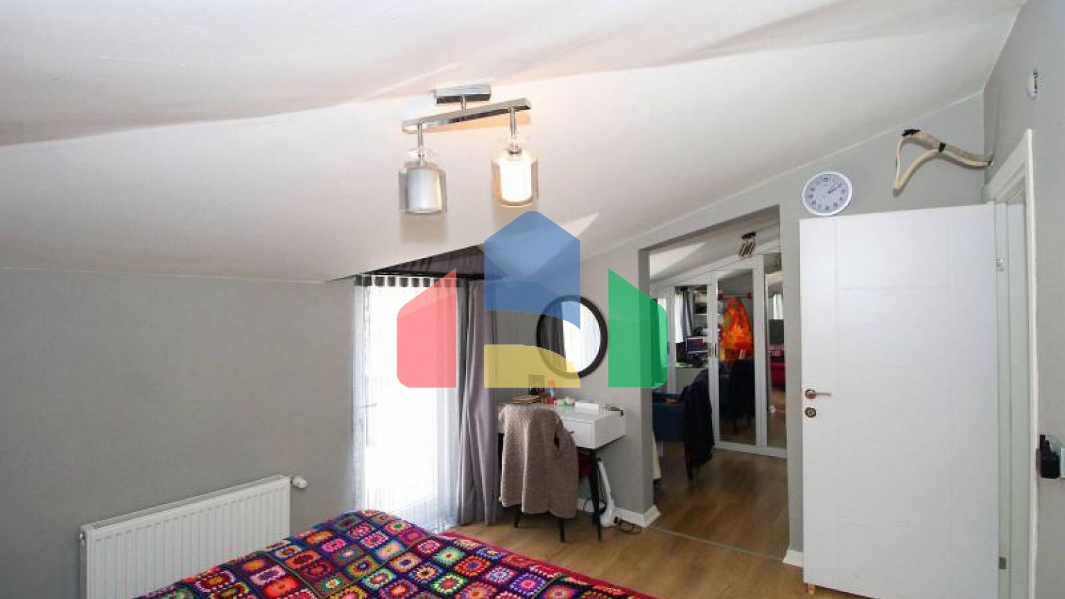 Пентхаус 5+1 с видом на море в Стамбуле