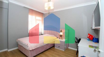 Пентхаус 5+1 с видом на море в Стамбуле