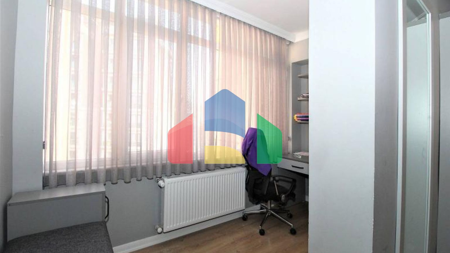 Пентхаус 5+1 с видом на море в Стамбуле