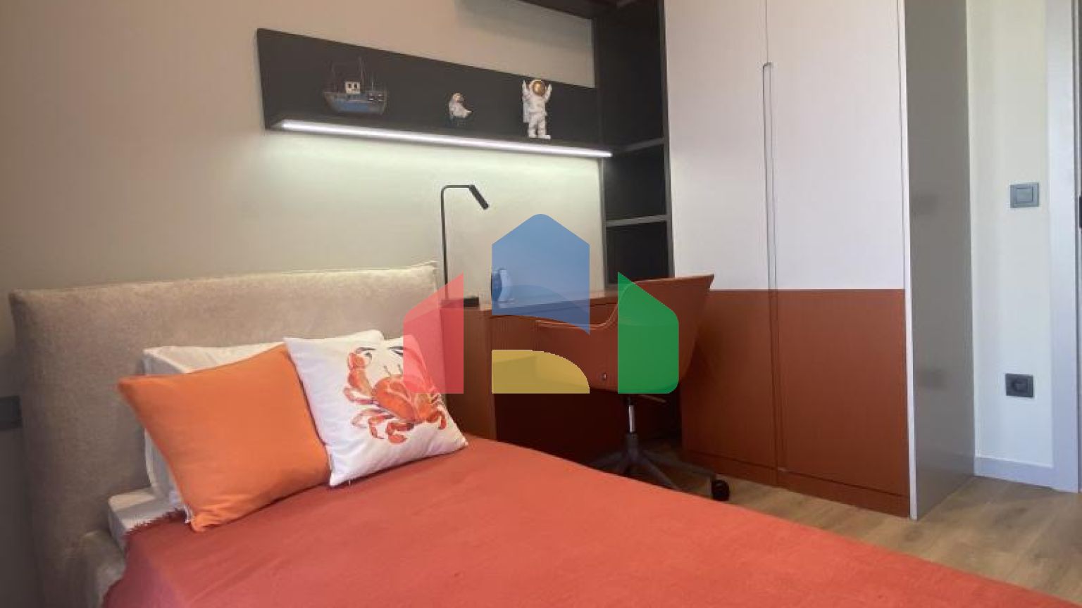 Квартира 2+1 с видом на море в Стамбуле