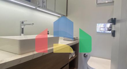 Квартира 2+1 с видом на море в Стамбуле