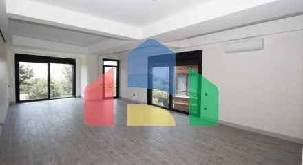 Дюплекс 5+2 с видом на море в Стамбуле