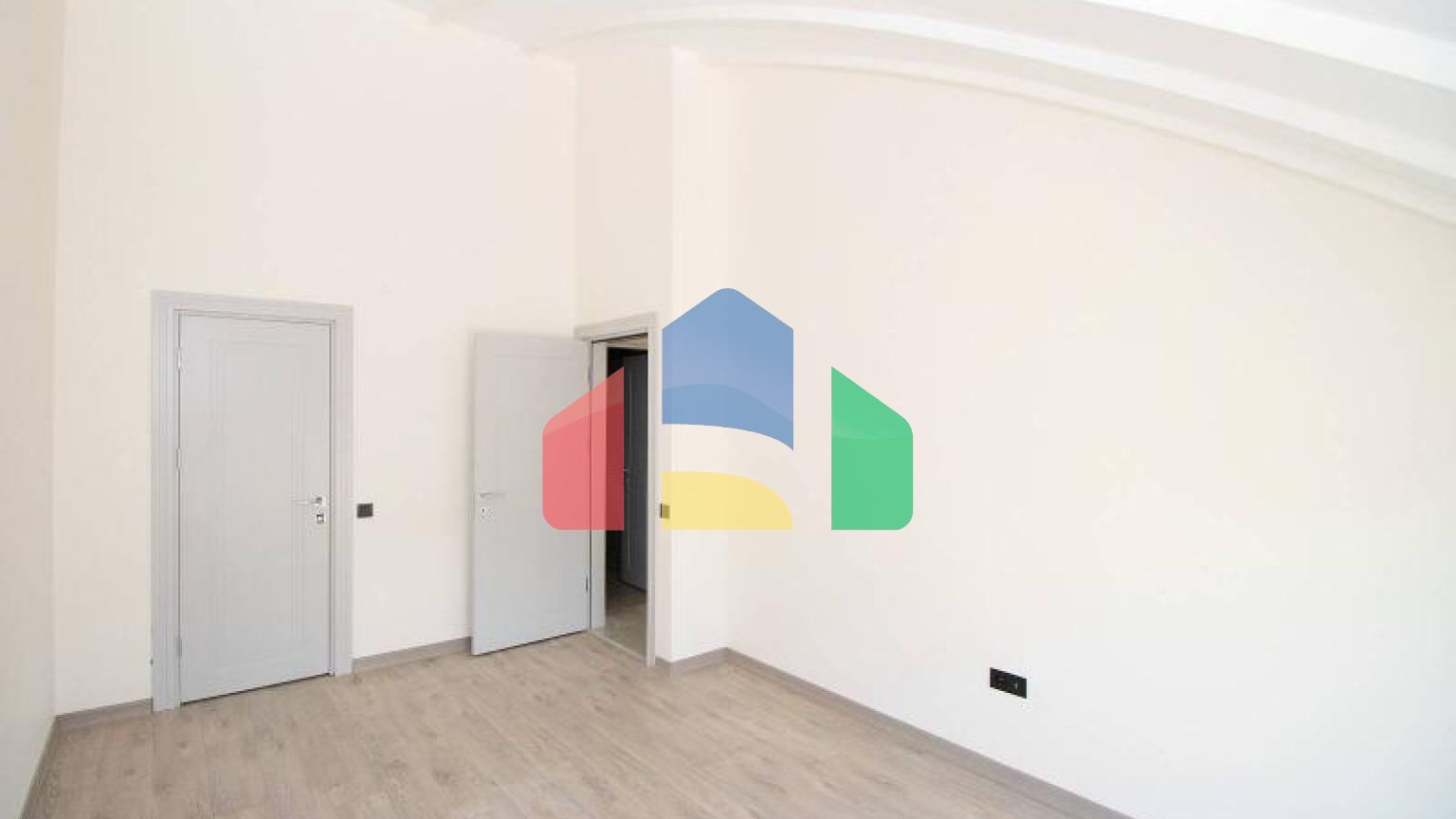 Дюплекс 5+2 с видом на море в Стамбуле